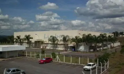 Prédio à venda no Rezende, Varginha 