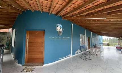 Chácara à venda 4 Quartos, 5 Vagas, 1000M², Piracangaguá (Chácara Flórida), Taubaté - SP