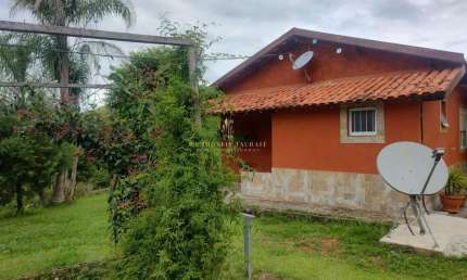 Chácara à venda em Taubaté, Área Rural de Taubaté, com 3 quartos, 72250m²