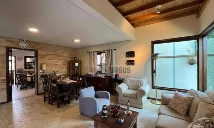 Sobrado com 4 dormitórios à venda, 231 m² por R$ 1.700.000,00 - Vila Costa - Taubaté/SP