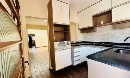 Casa com 3 dormitórios à venda, 197 m² por R$ 430.000,00 - Vila Areao - Taubaté/SP