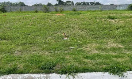 Viva com Exclusividade: Terreno de Luxo no Residencial Lilian Schneider, Taubaté