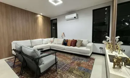 Sobrado em condomínio à venda, no Condomínio Residencial Green Park,  em Taubaté, Quiririm, com 4 quartos, 360m²