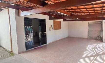 Casa à venda em Taubaté, Parque São Cristóvão, com 3 quartos, 150m²