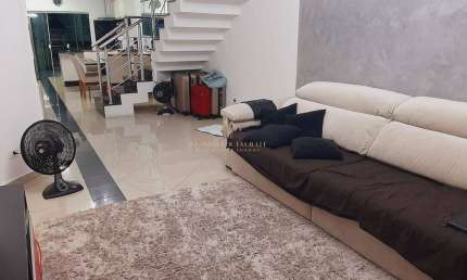 Casa de condomínio à venda, no Condomínio Campos do Conde Louvre,  em Tremembé, Loteamento Residencial Campos do Conde II, com 3 quartos, 250m²