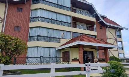 Flat à venda, no Condominio Chateau Montpellier Residence Service,  em Campos do Jordão, Vila Capivari, com 1 quarto, 63,89m²
