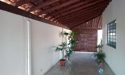 Casa com 3 quartos, 456m², à venda em Pindamonhangaba, Vila Suiça