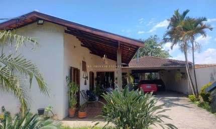 Casa à venda em Pindamonhangaba, Doutor Lessa, com 3 quartos, 675m²