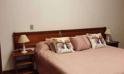 Flat com 2 quartos, 100m², à venda em Campos do Jordão, Capivari