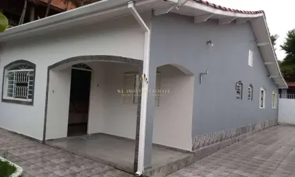 Casa à venda em Taubaté, Jardim Gurilândia, com 3 quartos, 150m²