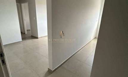 Apartamento à venda, no Edifício Vertical House,  em Taubaté, Residencial Sítio Santo Antônio, com 2 quartos, 50m²