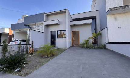 Casa de condomínio à venda, no Condomínio Residencial  Laguna,  em Pindamonhangaba, Residencial Maricá, com 3 quartos, 102m²