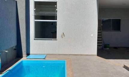 Casa com 3 quartos à venda na Rua Neli Vicentin, 307, Loteamento Residencial e Comercial Flamboyant, Pindamonhangaba