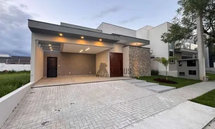 Casa em condomínio fechado com 3 quartos à venda na Rua Taubaté, 7000, Residencial Ouroville, Taubaté