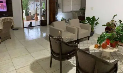 Casa com 4 dormitórios à venda, 820 m² por R$ 2.700.000,00 - Jardim das Nações - Taubaté/SP