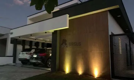 Casa  em condomínio com 3 dormitórios à venda, 145 m² por R$ 1.080.000 - Condominio Cataguá Way - Taubaté/SP