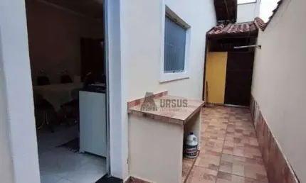 Casa com 2 quartos à venda na Rua Capitão Benedicto Correa da Silva, 44, Mombaça, Pindamonhangaba