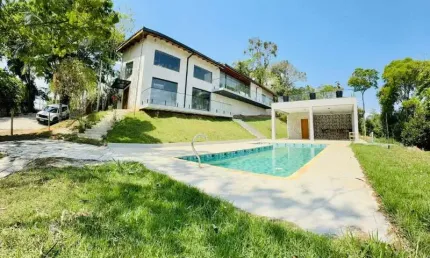 Casa nova em condomínio em Atibaia  SPEstudamos permuta de IMÓVEIS em São Paulo, no ABC PAULISTA ou Litoral Norte até 50% do valor!