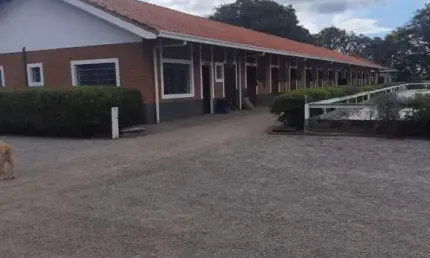 Haras completo em Itatiba-SP: 20 quartos, 20 suítes, 3 salas, 10 banheiros, 10 vagas de garagem, 496.000m² de área. Ideal para investidores!