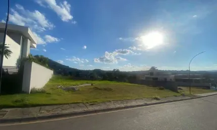 Terreno à venda na Avenida Santana, 3500, Loteamento Villagio Passaredo, Atibaia por R$ 649.000