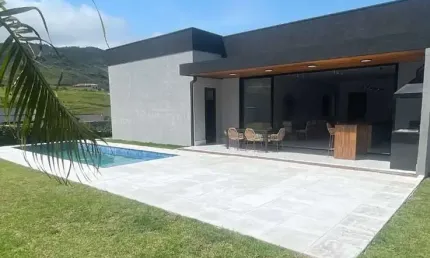 Casa nova térrea no Condomínio Itaporã em Atibaia SP