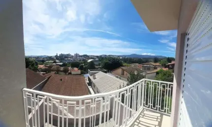 Sobrado no bairro jardim tapajos próximo ao centro de atibaia sp.