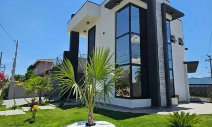 Casa no Condomínio Altos da Floresta em Atibaia SP.