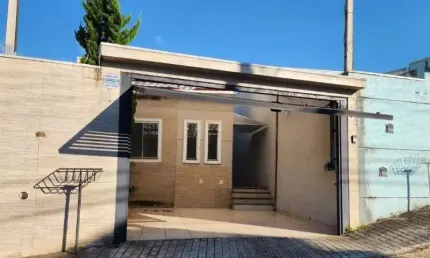Casa com 3 quartos à venda na Avenida Dona Carmela, 145, Vila Giglio, Atibaia por R$ 750.000