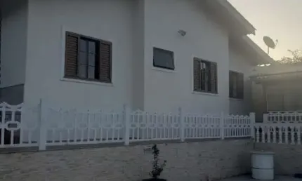 Casa com 3 quartos à venda na rua cervio giuseppe, 130, nova gardênia, atibaia por r$ 1.100.000