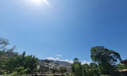 Terreno muito bem localizado no bairro jardim paulista em atibaia.  com 1060 m2 vista para a pedra grande e próximo da principal avenida da cidade.