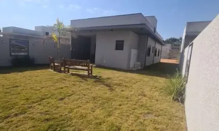 Casas térreas no Condomínio  Solar Estância Atibaia - que vem como a Melhor Opção na região com  3 dormitórios com suíte