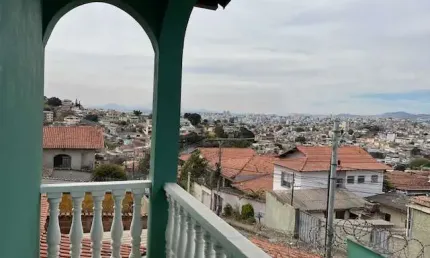 Casa com 3 quartos à venda na Avenida Paes de Abreu, Ermelinda, Belo Horizonte