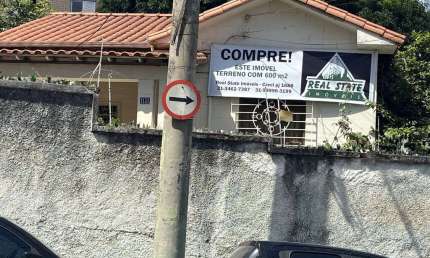 Terreno à venda na Rua Turquesa, Calafate, Belo Horizonte