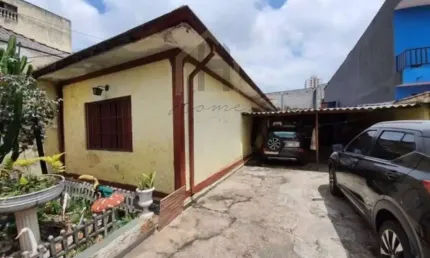 Terreno com 2 casas à venda com 300 m². Bairro Fundação. São Caetano do Sul.