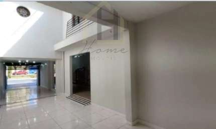 Sobrado Comercial à venda com 245 metros 4 dormitórios sendo 1 suíte. Bairro Olímpico. São Caetano do Sul.