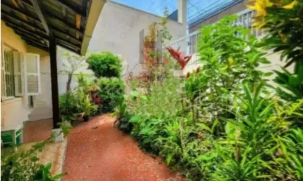 Casa à venda com 162 metros 3 dormitórios. centro. são bernardo do campo.