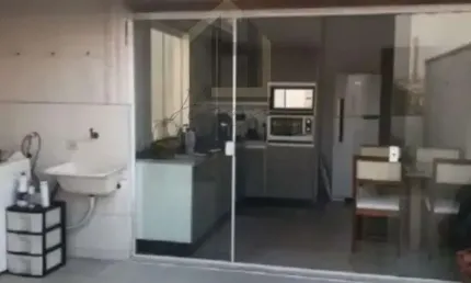 Cobertura à venda com 80 metros 2 dormitórios. Condomínio Roma II. Parque Erasmo Assunção. Santo André.