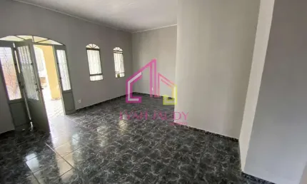 Casa à venda, Cidade Verde, Cuiabá, MT. 1 Suíte + 3/4, casa de esquina.