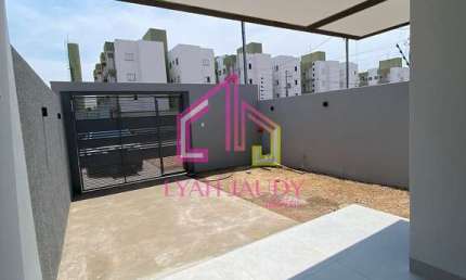Casa à Venda, Centro-Sul, Várzea Grande, MT, 114,5 m² úteis, 1 suíte+2/4, Porcelanato, Quintal, Áre