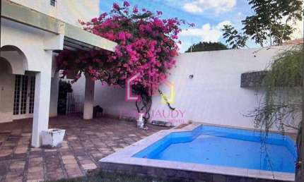 Casa à venda, Jardim Shangrilá, Cuiabá, MT, 3 suítes + 2/4, 6 banheiros, 5 vagas, 401.50 m2 área út