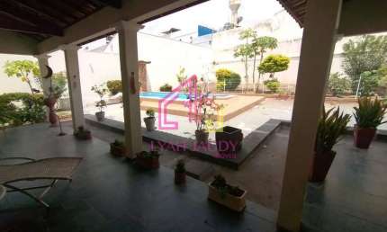 Casa à Venda, SANTA ROSA, Cuiabá -MT,  208m², 4 vagas, 3 salas amplas, quintal, à 700 m do shopping