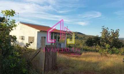 Chácara à Venda,  zona rural- CHAPADA DOS GUIMARÃES-MT, 1 hectare, 2 quartos, área total de 1.500 m