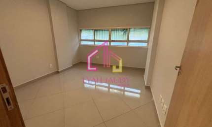 Apartamento à venda, Centro-Norte, Ed Maria Joaquina, Cuiabá-MT, 1 suíte, 134m², Em frente a praça