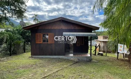 Casa com 2 quartos à venda na Flodomiro Freitas Garcia, 980, Bom pastor, Igrejinha por R$ 118.000