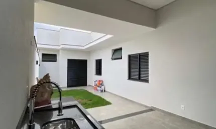 Casa térrea à venda no Condomínio Villagio Wanel, em Sorocaba-SP