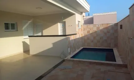 Casa térrea à venda no Campos do Conde, em Sorocaba -SP.
