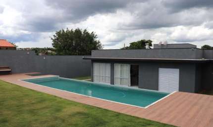 Casa à venda no Residencial EcoPark, em Sorocaba-SP.