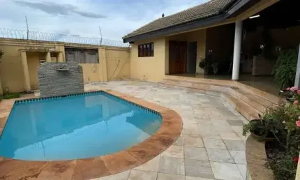Sobrado à venda no residencial ângelo vial, em sorocaba-sp.