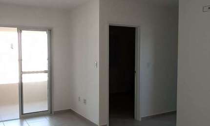 Apartamento à venda no Residencial Azaleia, em Sorocaba-SP.