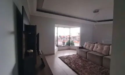 Sobrado à venda no Jardim Dois Corações, em Sorocaba-SP.